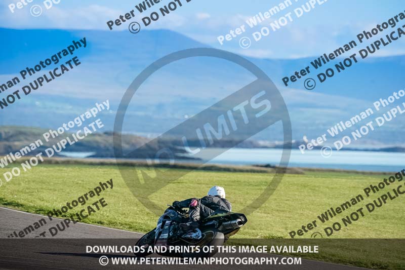 anglesey no limits trackday;anglesey photographs;anglesey trackday photographs;enduro digital images;event digital images;eventdigitalimages;no limits trackdays;peter wileman photography;racing digital images;trac mon;trackday digital images;trackday photos;ty croes